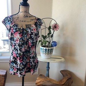 White House Black Market Top